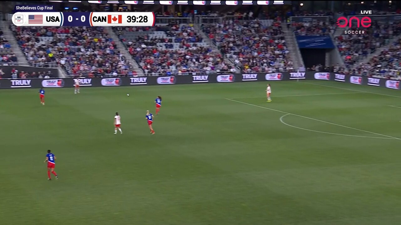 GOAL 🇨🇦ADRIANA LEON OPENS THE SCORING FOR THE #CANWNT 🇨🇦A bad mistake at the back by the #USWNT GK opens the door for Leon to finish easily 😎🔴 Watch LIVE on OneSoccer