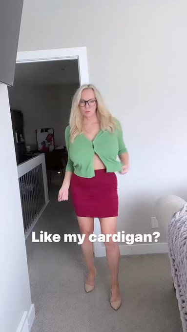 Want me as your Mommy? https://t.co/kWbfCsUdiR<a href="/tag/newprofilepic"class="tags"><span>#newprofilepic</span></a>