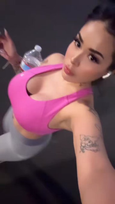 Getting my bod right ? https://t.co/7gDHamMh6E