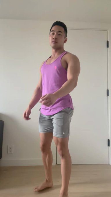 Worked out my body and 🍑 at the gym today with the @GreedyCluster greedy hole plug 😈 https://t.co/Ft