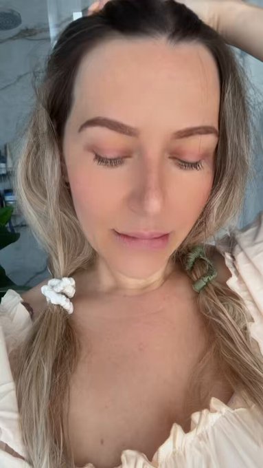Fresh Wednesday morning baby ? https://t.co/p1rTRr2ToF