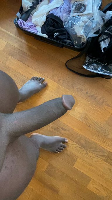 CHECK OUT 👉🏿 https://t.co/8Py3s7fXTp https://t.co/9aCpiDlBwW<a href="/tag/nikistorm"class="tags"><span>#nikistorm</span></a>