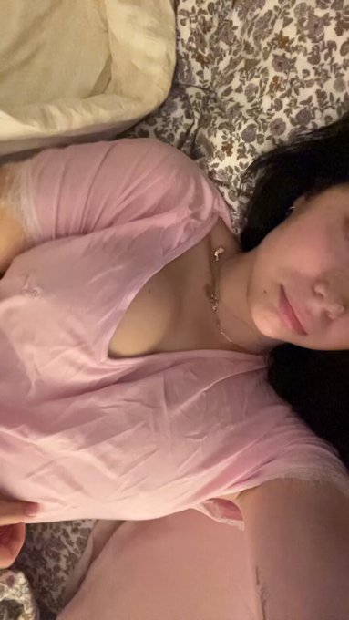 Goodmorning ☺️ https://t.co/4DRTl67lVp