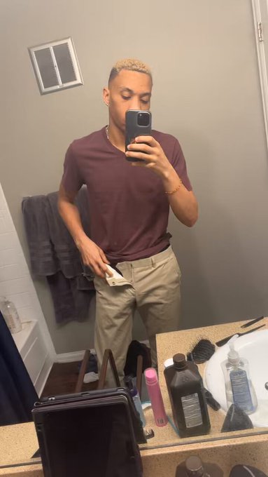 What would you do if I was your Step-Brother and you saw me standing at your door?? https://t.co/j0C<a href="/tag/behindthescenes"class="tags"><span>#behindthescenes</span></a><a href="/tag/nsfw"class="tags"><span>#nsfw</span></a><a href="/tag/privateparty"class="tags"><span>#privateparty</span></a><a href="/tag/unfiltered"class="tags"><span>#unfiltered</span></a>