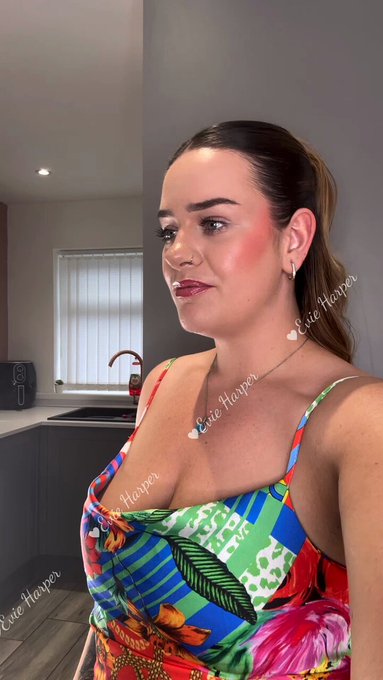 i like to wear my toy out and have my fans control it 😋  I got soo horny I had to be released before