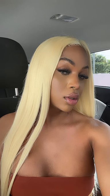 @ThegirlJT  theses lyrics been stuck in my head all week 🥲😭 https://t.co/Hb2qVcOsWZ<a class="tags" href="/tag/thegirljt">@thegirljt</a>