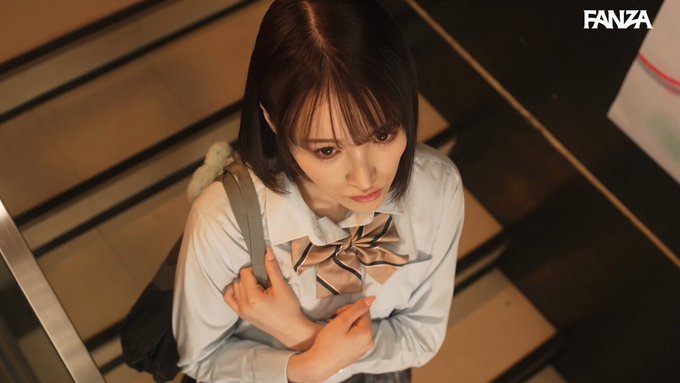 「先生、セックスを教えて（ハート）」 教え子の淫らな誘惑に狂わされて性欲が尽きるまでハメまくった担任のボク 白石もも