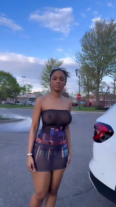 How do I look? https://t.co/PFg9vjnYv6