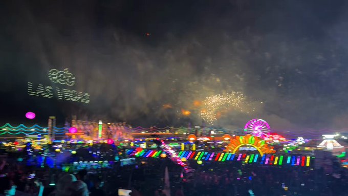 3 pic. Flew a helicopter to and from #EDC sooo epic!! I rly am happy to be out and about!! Good night
