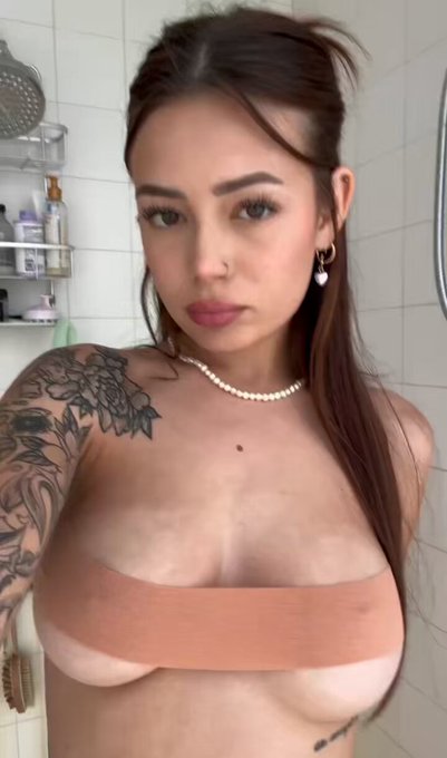 sending my booba 🎥 to everyone who says 'yes' 🫶 https://t.co/u1IKAMJPMQ