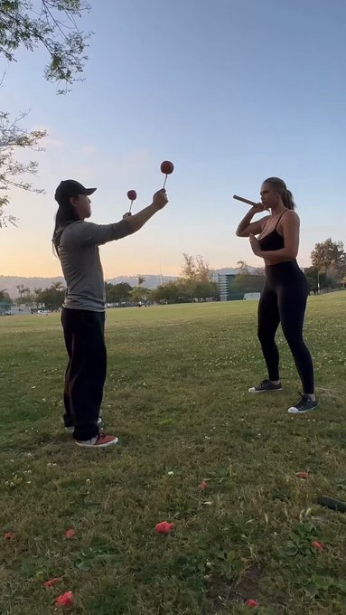 2 pic. Don’t piss me off ??
Right in half ??? https://t.co/eMmHLY27Xq