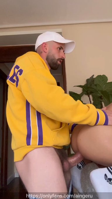 Tiny holes are my favorites to fill ???️ 

Go Suscribe and Find the full video on my onlyfans ?⤵️

https://t
