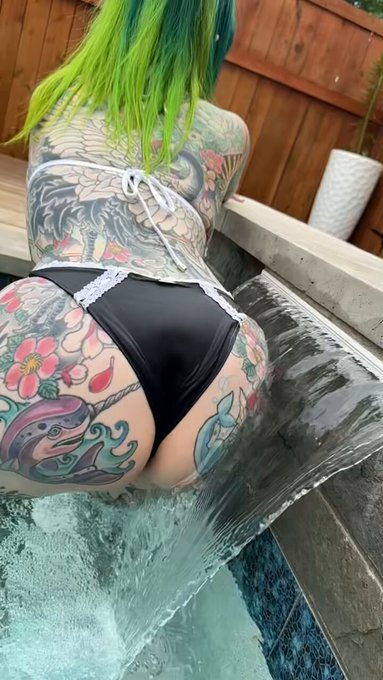 Thirsty?😋💦 https://t.co/TfbwGiBNsQ