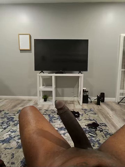 Can I go deep down your fucking throat https://t.co/ygNhFnTNuU https://t.co/c2tVyXaGnk