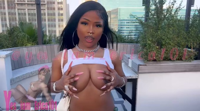 Happy Titty Tuesday Handsome 😈💜  https://t.co/8Fezo1qeVH https://t.co/vBcwDsyWFN