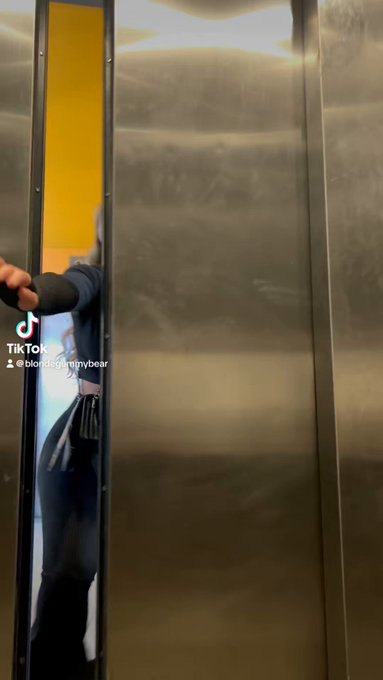 Follow me everywhere 😉 https://t.co/Ap4EuXMkOz