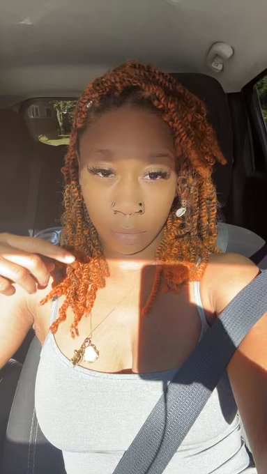 What My Other        What Twitter Sees Socials See https://t.co/7sRTVBR3m9