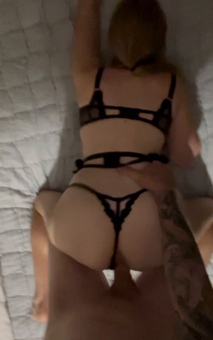 Retweet if you&rsquo;d creampie me like he did 😉  #creampie https://t.co/gUueqerSqc<a href="/tag/creampie"class="tags">#creampie</a>