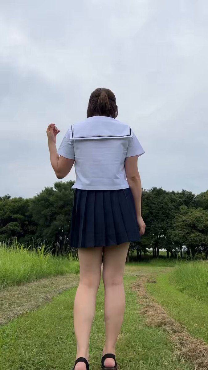 素人パンチラ動画 表紙画像