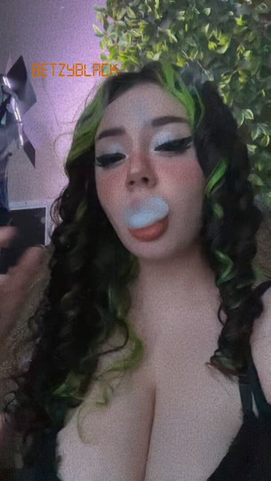 Buenos humos con @Jonekush1 🍃 https://t.co/L0cJZgoEMc<a class="tags" target="_blank" title="On Twitter" href="/?out=eyJ0eXAiOiJKV1QiLCJhbGciOiJIUzUxMiJ9.eyJpYXQiOjE3MjA3NTkxNjIsImlzcyI6InR3cG9ybnN0YXJzLmNvbSIsIm5iZiI6MTcyMDc1OTE2MiwiZXhwIjoxNzUyMjk1MTYyLCJyZWRpcmVjdF91cmwiOiJodHRwczovL3R3aXR0ZXIuY29tL0pvbmVrdXNoMSJ9.u38rYhRL2PHC_N-bC2ibLgs0o6TPCcQMZq0XB8H-z27VikHwwDwE-CqiU2R85oSja8RqSuOZzjP3OswmTVBUlA">@Jonekush1</a><a href="/tag/nicorobin"class="tags"><span>#nicorobin</span></a>