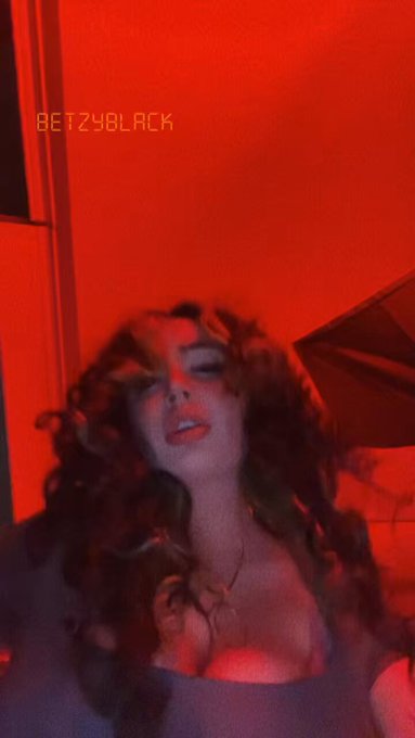 As&iacute; me veo encima de ti bb😊 Nuevo video grupal xxx ⬇️👹https://t.co/EfC3HjD4s9 https://t.co/CY1p1RTPc<a href="/tag/cosplayer"class="tags"><span>#cosplayer</span></a><a href="/tag/tattoos"class="tags"><span>#tattoos</span></a><a href="/tag/ryukomatoi"class="tags"><span>#ryukomatoi</span></a><a href="/tag/ryuko"class="tags"><span>#ryuko</span></a>