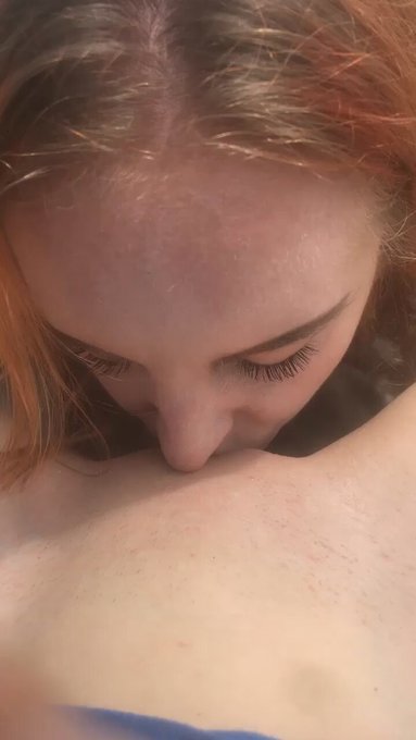 Pyra Fae’s pics and videos