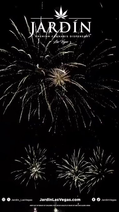 Happy fourth from @Jardin_LasVegas family ! https://t.co/jrhz6Eakve