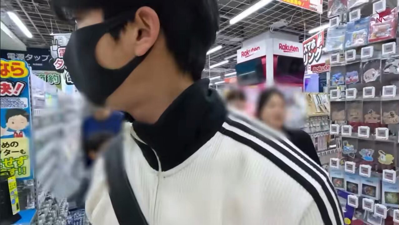 チェジョンヒョプ フィルムカメラ トレカ付き - メルカリ