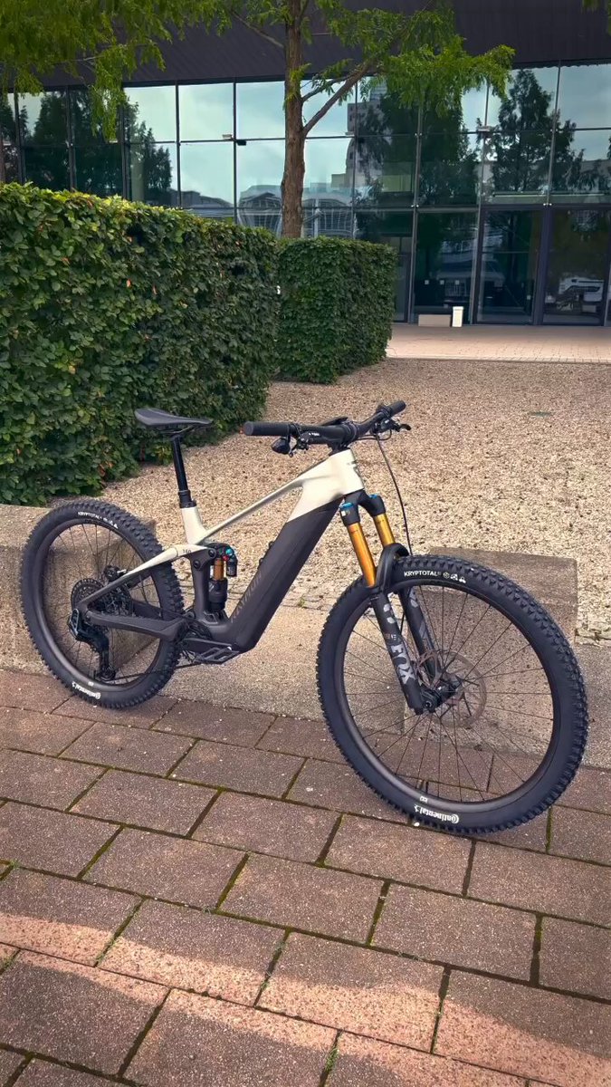 James F. ガメ・オベール on X