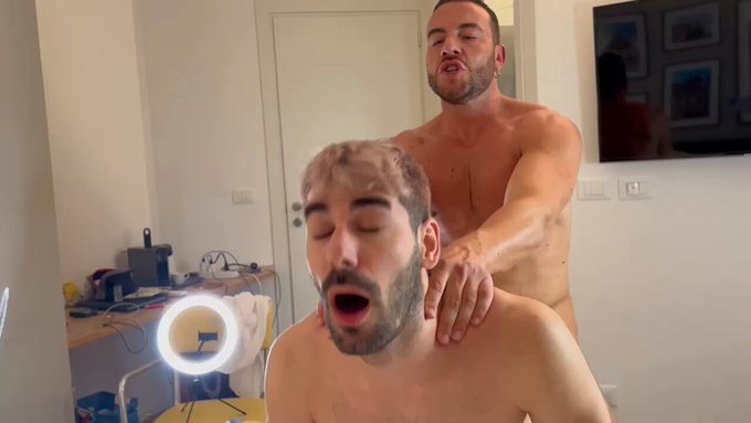 Ciao Ragazzi vi auguro un buon weekend a tutti vi ricordo che iscrivendovi alla mia pagina https://t<a href="/tag/hothothot"class="tags"><span>#hothothot</span></a><a href="/tag/subscribenow"class="tags"><span>#subscribenow</span></a><a href="/tag/onlyfans"class="tags"><span>#onlyfans</span></a><a href="/tag/hotconten"class="tags"><span>#hotconten</span></a>