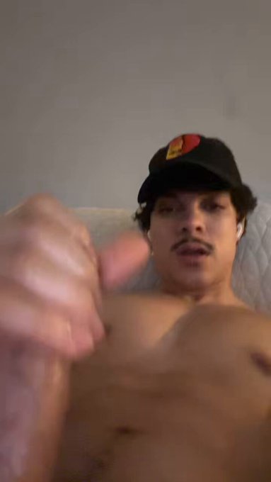 gooning boots https://t.co/xkFPAlR8I2