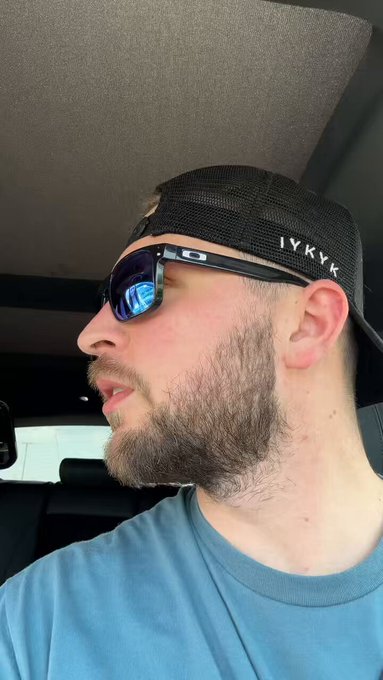 How to keep your man happy 😜 #onlyfans #couple #CoupleGoals https://t.co/cJDCRsuNeg<a href="/tag/onlyfans"class="tags">#onlyfans</a><a href="/tag/couple"class="tags">#couple</a><a href="/tag/couplegoals"class="tags"><span>#couplegoals</span></a>