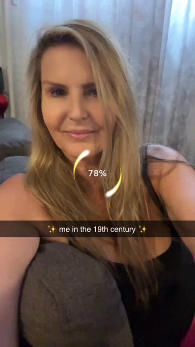 Haha AI is sum f*cked up  Sun&rsquo;s out, yay ☀️☀️☀️ I&rsquo;m now looking for the rainbow. https://t.co/WacD7p