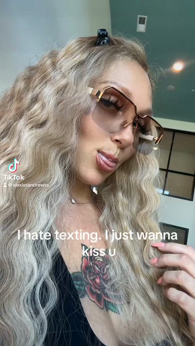 Gm? https://t.co/N4z5tbTthU
