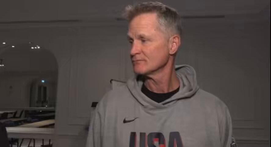[情報] Kerr: JT將在周四對南蘇丹比賽中重返美國