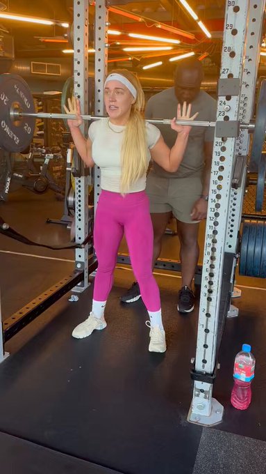 Getting that work in with @LeonWills101  @MisfitsBoxing ⏳ https://t.co/3OaqNjZYdE<a class="tags" target="_blank" title="On Twitter" href="/?out=eyJ0eXAiOiJKV1QiLCJhbGciOiJIUzUxMiJ9.eyJpYXQiOjE3MjQ2MzY4MjAsImlzcyI6InR3cG9ybnN0YXJzLmNvbSIsIm5iZiI6MTcyNDYzNjgyMCwiZXhwIjoxNzU2MTcyODIwLCJyZWRpcmVjdF91cmwiOiJodHRwczovL3R3aXR0ZXIuY29tL0xlb25XaWxsczEwMSJ9.p6dqvbE5oSi2dDGOl-VjsI6qFvgoh9Pru9rtu2f_rqF2HID7AsC_cBOWSoHWrwLY98b1OjRb78oSUUrXxCfFtg">@LeonWills101</a><a class="tags" target="_blank" title="On Twitter" href="/?out=eyJ0eXAiOiJKV1QiLCJhbGciOiJIUzUxMiJ9.eyJpYXQiOjE3MjQ2MzY4MjAsImlzcyI6InR3cG9ybnN0YXJzLmNvbSIsIm5iZiI6MTcyNDYzNjgyMCwiZXhwIjoxNzU2MTcyODIwLCJyZWRpcmVjdF91cmwiOiJodHRwczovL3R3aXR0ZXIuY29tL01pc2ZpdHNCb3hpbmcifQ.LmQODXhmI39wyshfKgWFFdc2pVzosSrXSKGOgdpJcDPHyt54XBmF265G9UKl6OeMGsbE3EdsdN3EfKeGJKtmkg">@MisfitsBoxing</a>