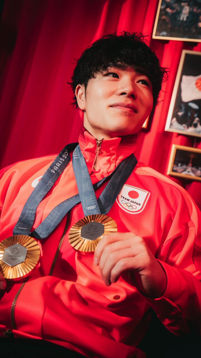 世界体操・新体操2021記念バッジ （HATTRICK（ハットトリック