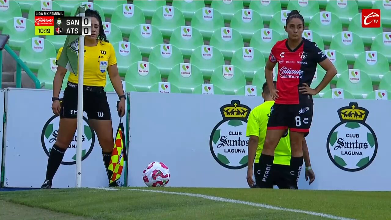 Así @AtlasFCFemenil luciéndose en la casa de Santos: Parte I. 👀🔥#LigaMxEnCTV