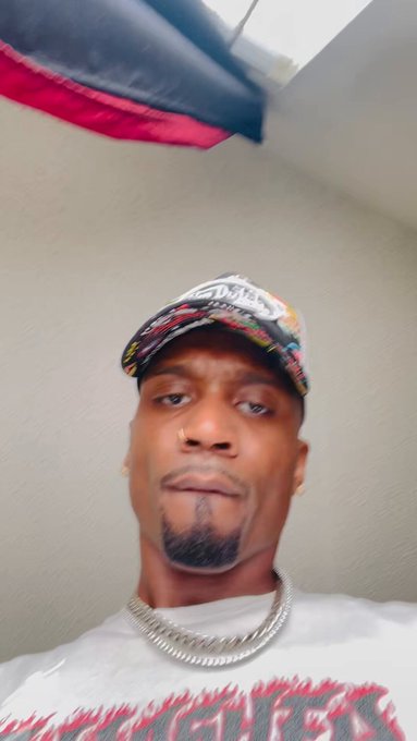 Need my dick spit shined , you got me ? 
https://t.co/edBv4FD1Sf https://t.co/xhnjXUCrgI