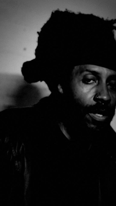 "But it's radio silent when I'm not feeling alright." 🇨🇦🇳🇬🇩🇪👽  'The Audio Shock Therapist: Revived Edition'<a href="/tag/music"class="tags"><span>#music</span></a>