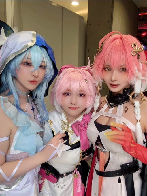 コスプレイヤーえい梨のTwitter動画1