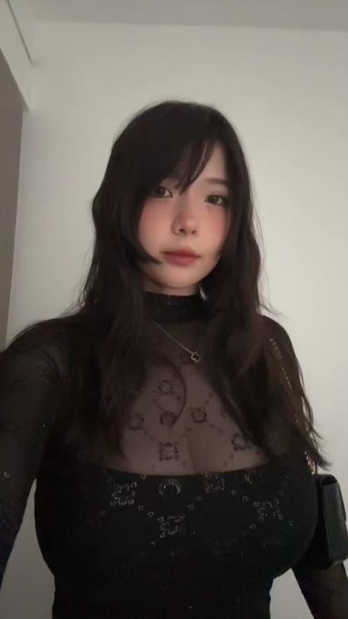say 'pls' if i can send u more videos ? https://t.co/gJvMtIq0Zd