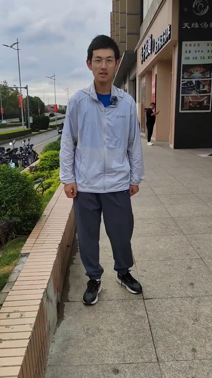 Re: [討論] 中國上海最低月薪高達12,159