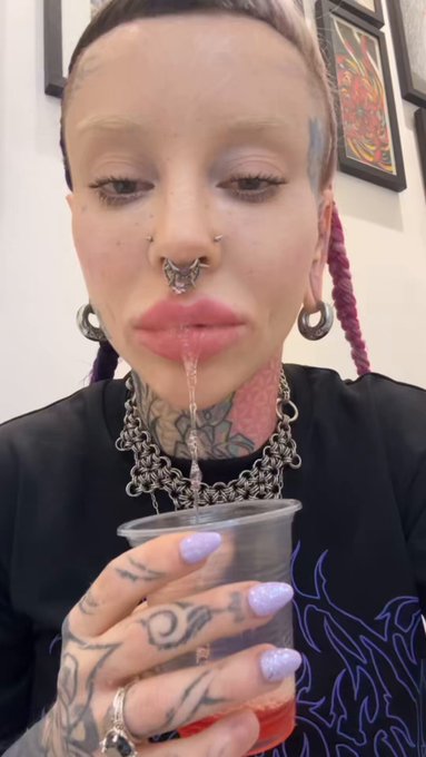 Watch Kellie panther 🦄's leaked NSFW video on TwXstars