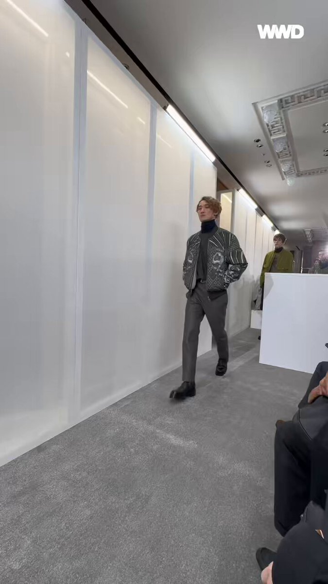 エルメス　シュヴァルパンク ブルゾン　50 岩本照メンズhermes エルメスが銀座メゾンエルメスでショー - Snow Man岩本照