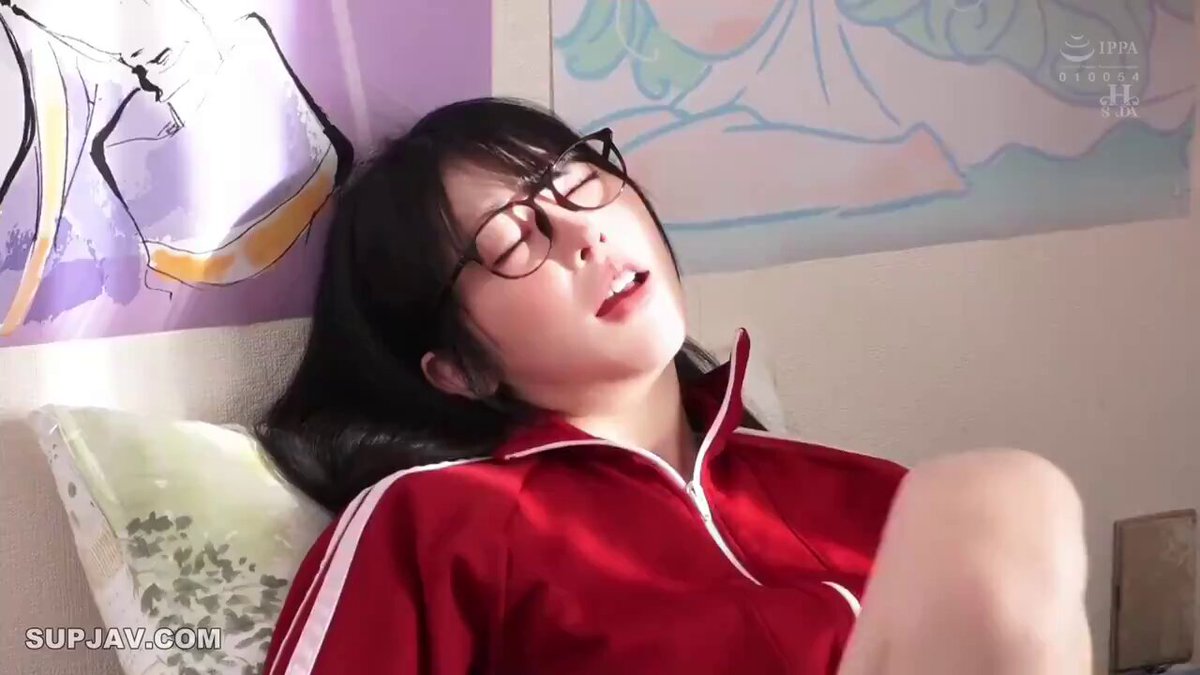 「长视频」布鲁诺的beast 俊男靓女的姐弟乱伦最刺激,青春洋溢的脸下是放肆的激情
#每日大赛 #福利姬