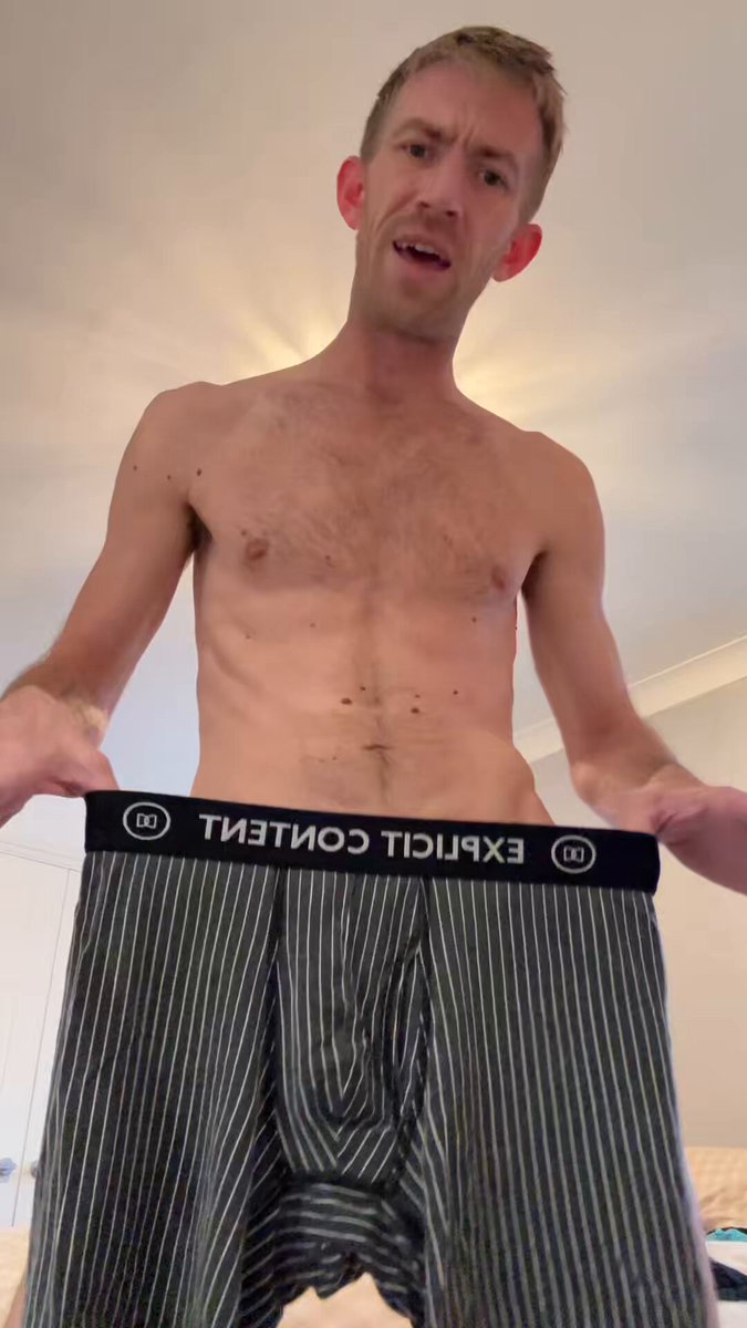 Shout out to for hooking me up with these great boxer shorts! Im certain you chose me to model these because of my face 👀