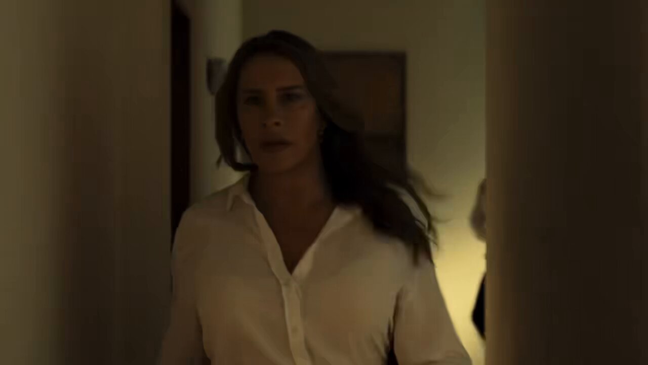 @selenagomezs video Tweet