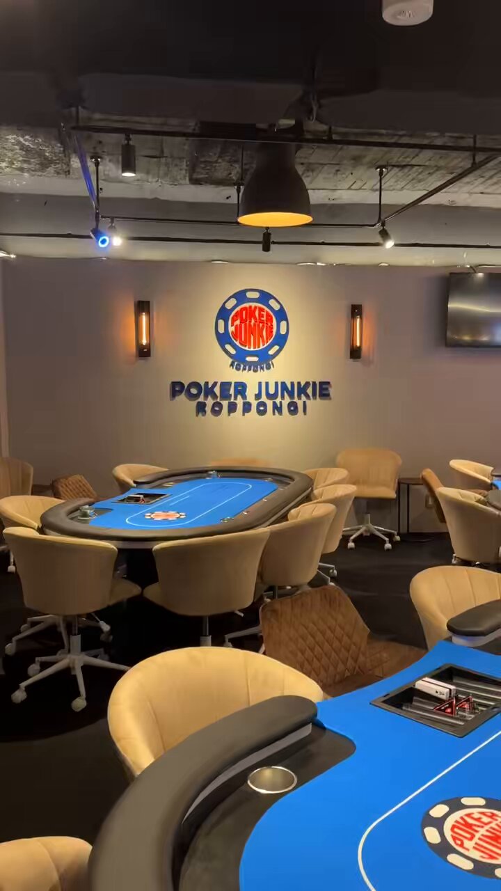 【じゅり】ポーカーテーブル POKER JUNKIE ROPPONGI♠️ on X: 