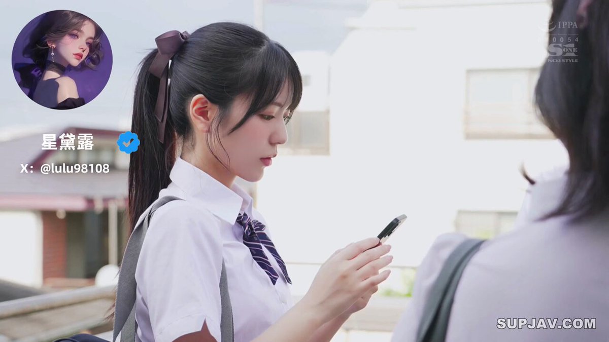 「短视频」星黛露 我是一位女护理员,每天的日常工作就是照顾性格孤僻的哥哥的性欲,让哥哥射精已经成为了我的日常,我该抛弃麻烦的哥哥还是更好的照顾他,我放弃了思考,再次吸吮哥哥的肉棒···
